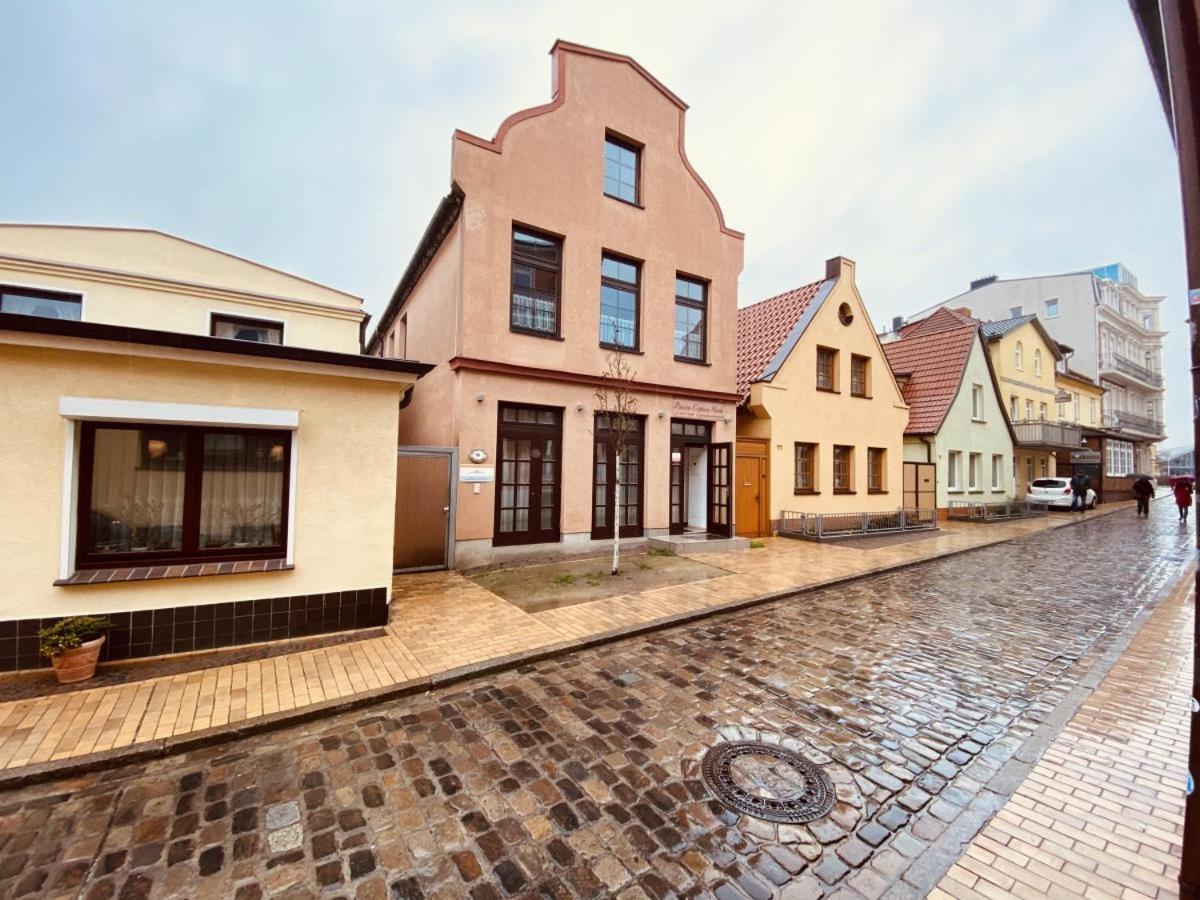 Captain Hook/korvette Rostock